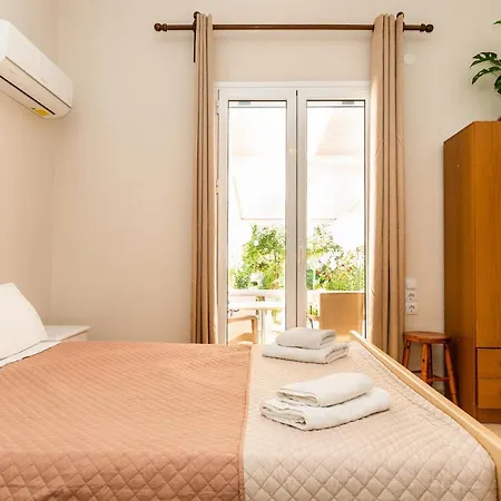 Mentikas * לגאנאס