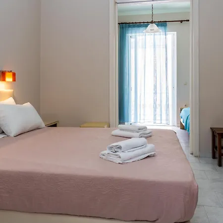 Mentikas Studios Apartment *