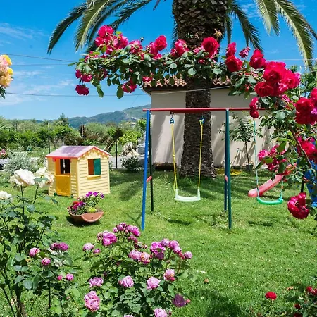 Mentikas Appartamento *