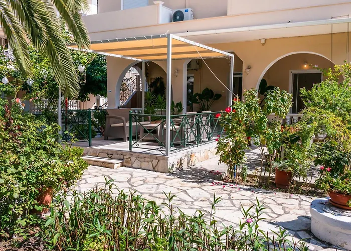 Mentikas Studios Apartment