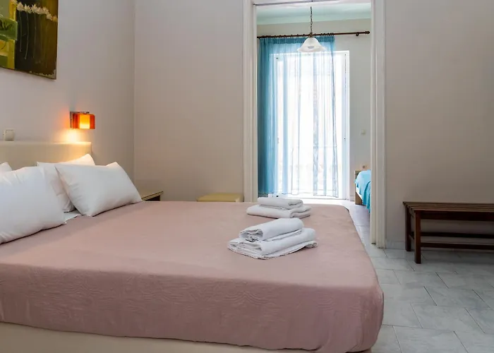 Mentikas Studios Apartment *