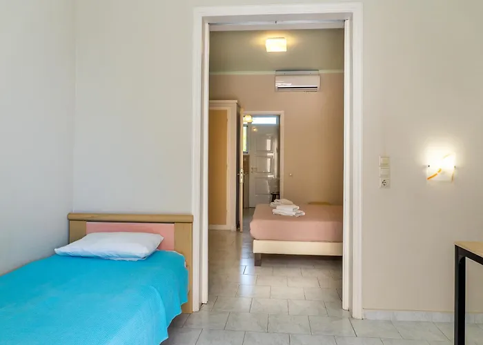 Mentikas Studios Apartment Laganas